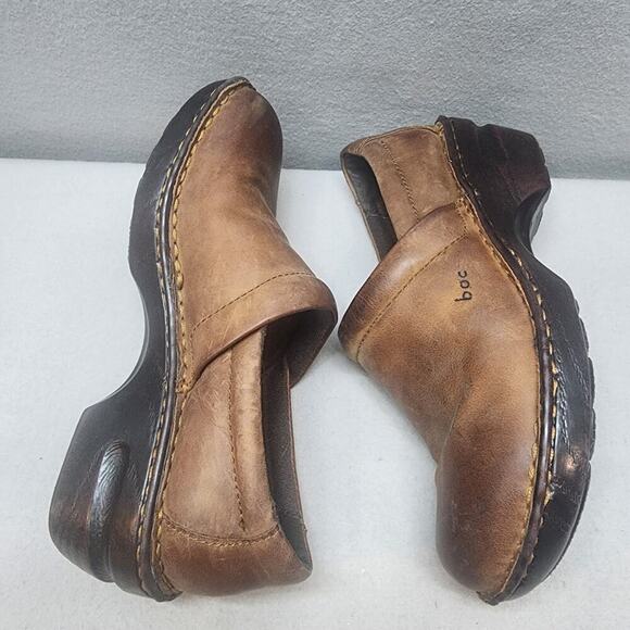 BOC Clogs Womens 7 Professional Shoes Brown Leather Slip On Wedge Low - Picture 4 of 8